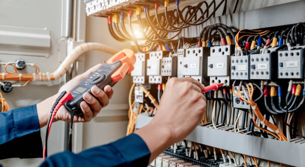 Best Licensed Electrician  in Elmhurst, IL