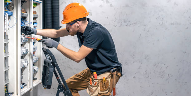 Best Electrical Outlet Repair  in Elmhurst, IL