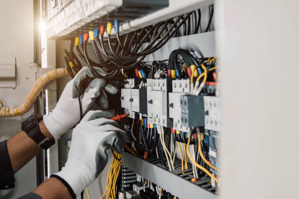 Best Emergency Electrical Repair  in Elmhurst, IL